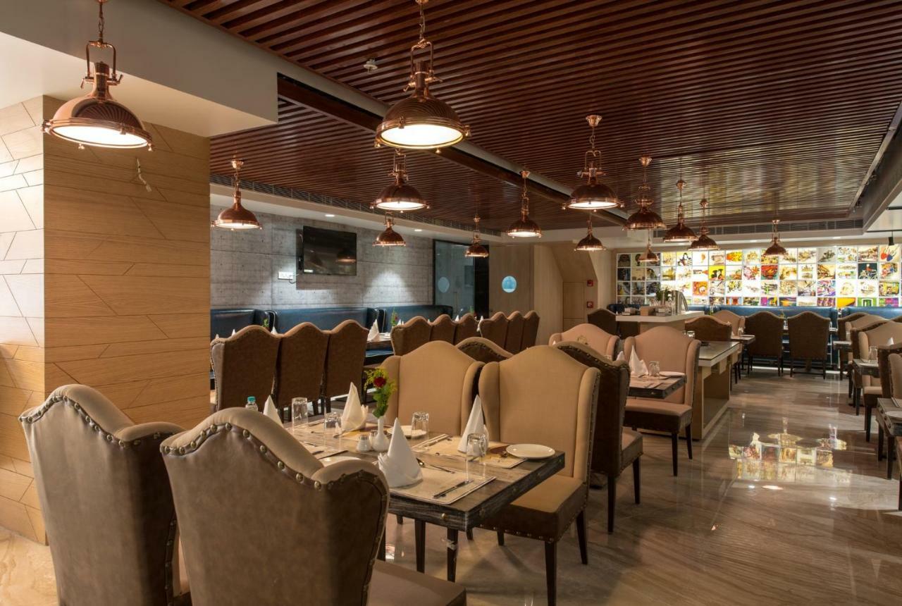 Hotel Atishay Bhopal Exterior photo